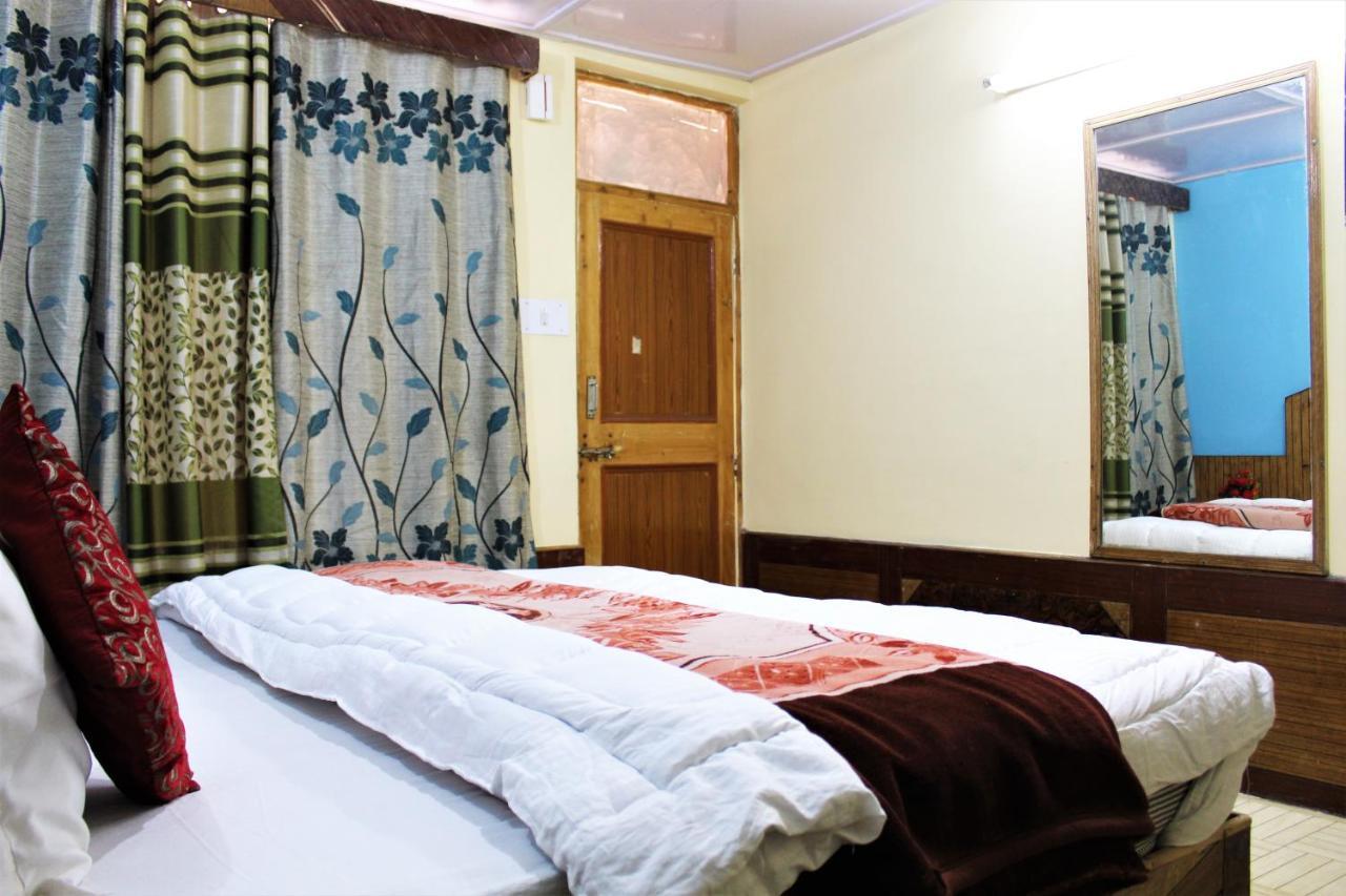 Hotel New Royal Manali (Himachal Pradesh) Luaran gambar
